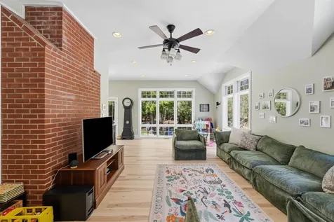 51 Ellyson Avenue Hampstead NH 03826