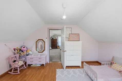51 Ellyson Avenue Hampstead NH 03826