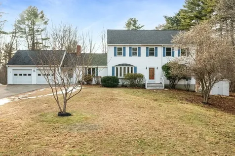 32 Bluestone Lane York ME 03909