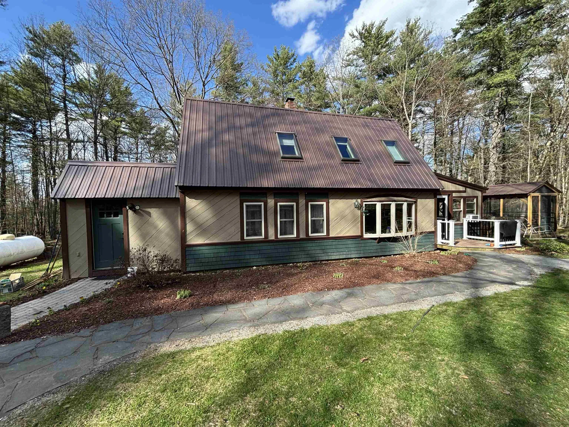 17 Driscoll Road Deering NH 03244
