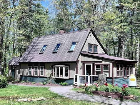 17 Driscoll Road Deering NH 03244
