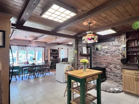 17 Driscoll Road Deering NH 03244