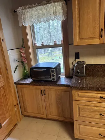 17 Driscoll Road Deering NH 03244