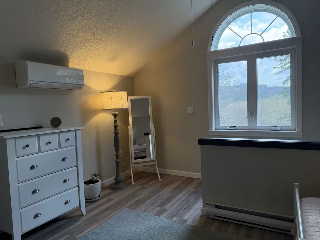 22 Circle Drive Ashland NH 03217