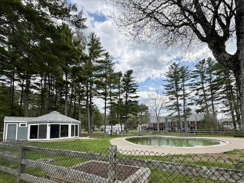 22 Circle Drive Ashland NH 03217