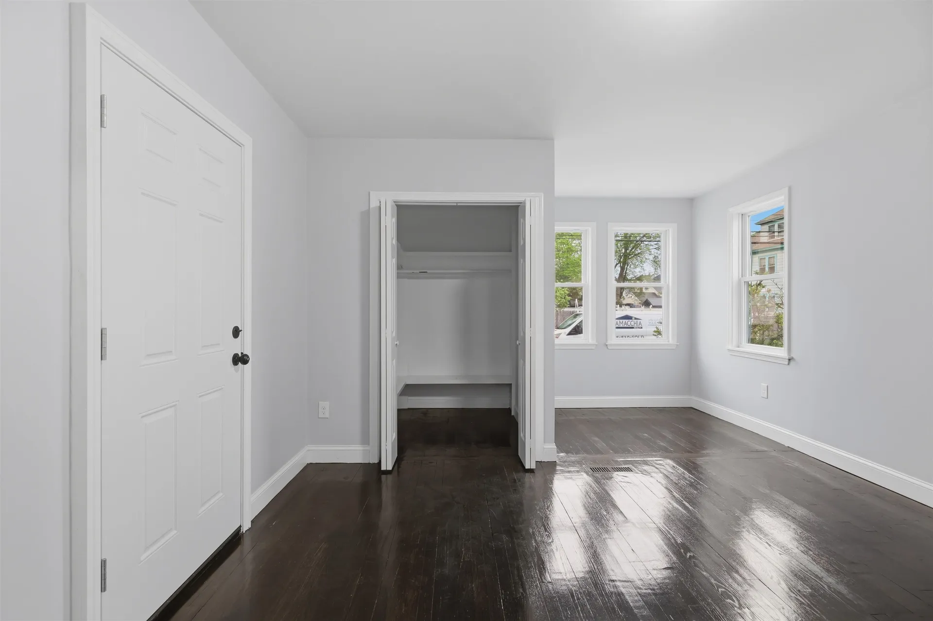 146 1/2 Chestnut Street Nashua NH 03060
