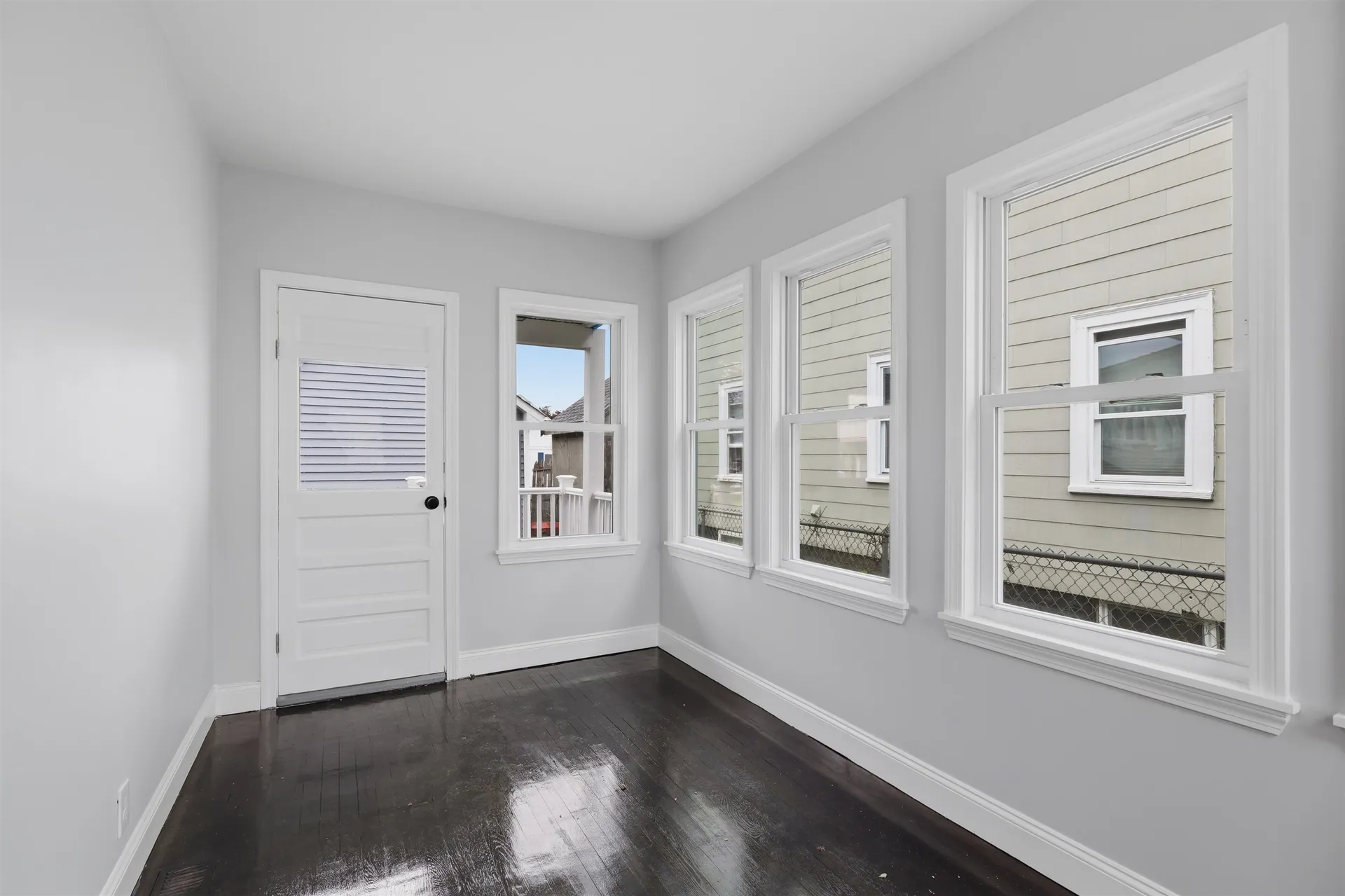 146 1/2 Chestnut Street Nashua NH 03060