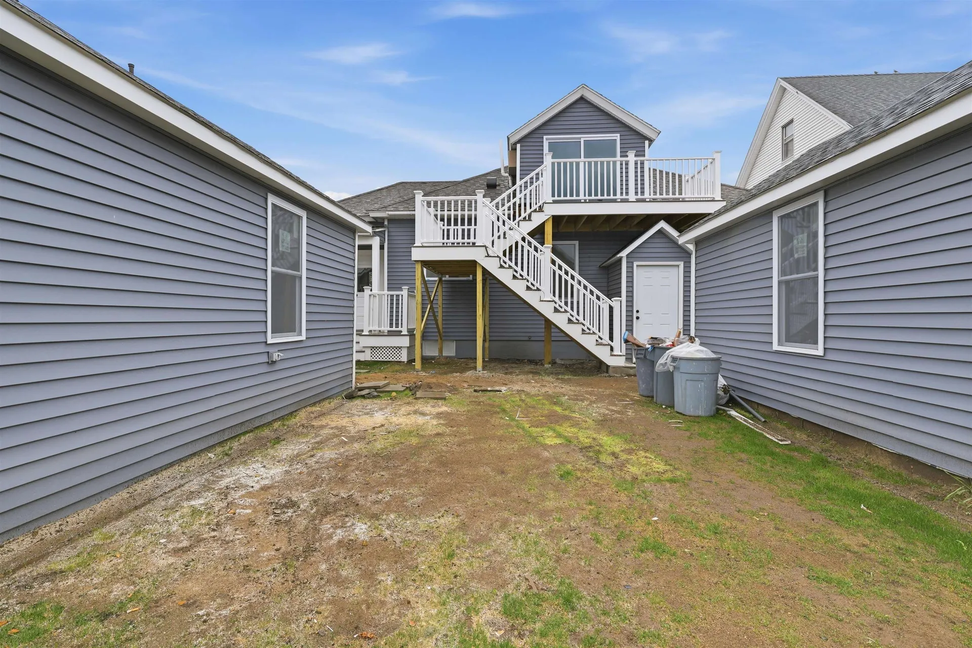 146 1/2 Chestnut Street Nashua NH 03060