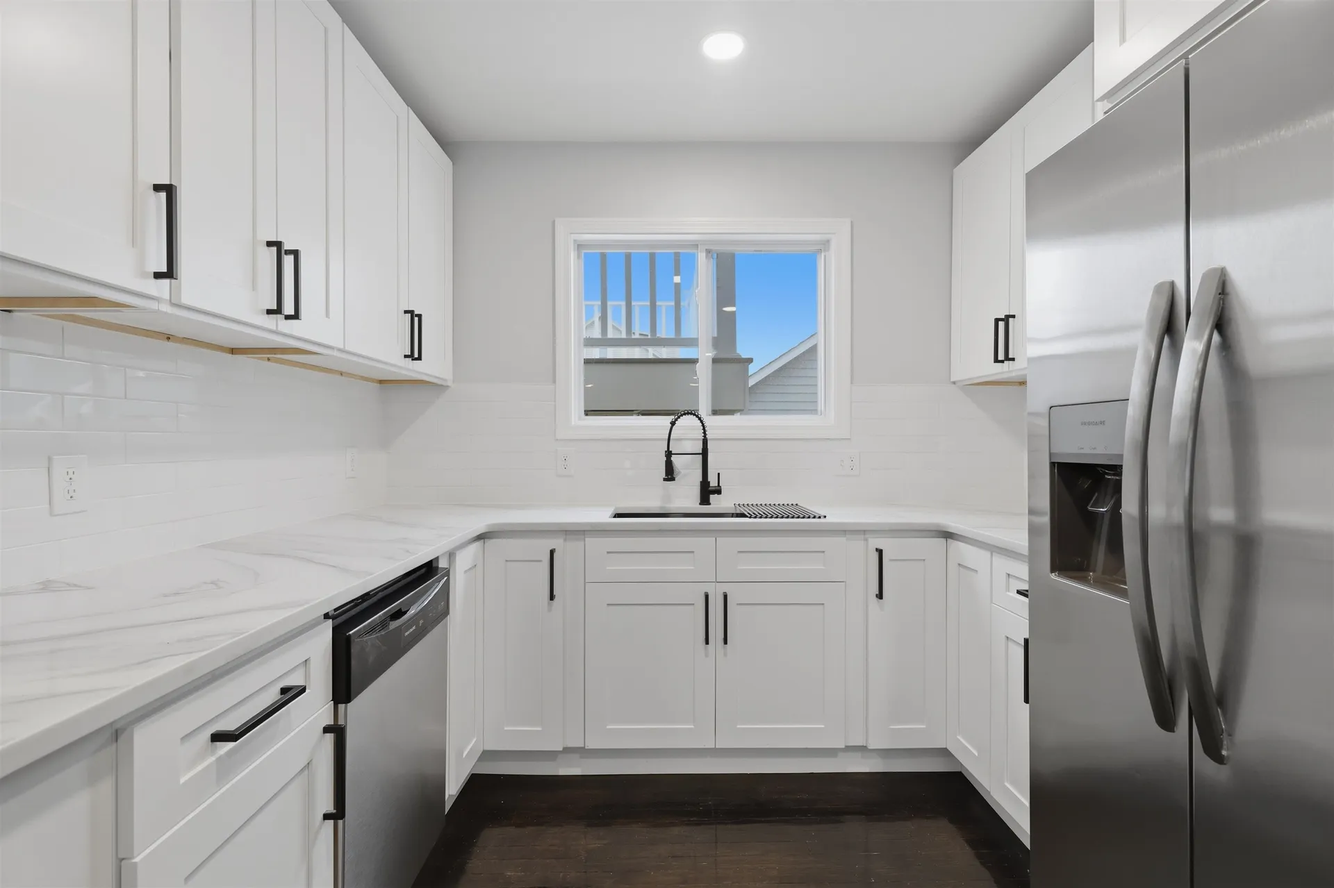 146 1/2 Chestnut Street Nashua NH 03060