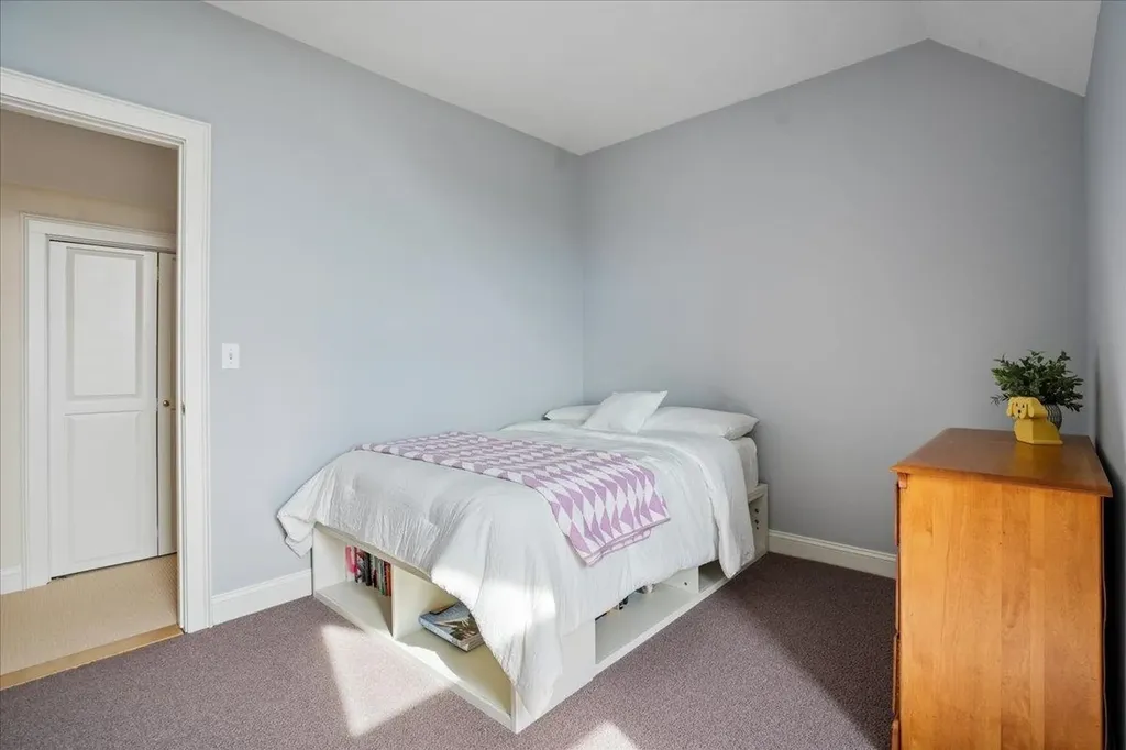 15 Via Tranquilla Street Concord NH 03301