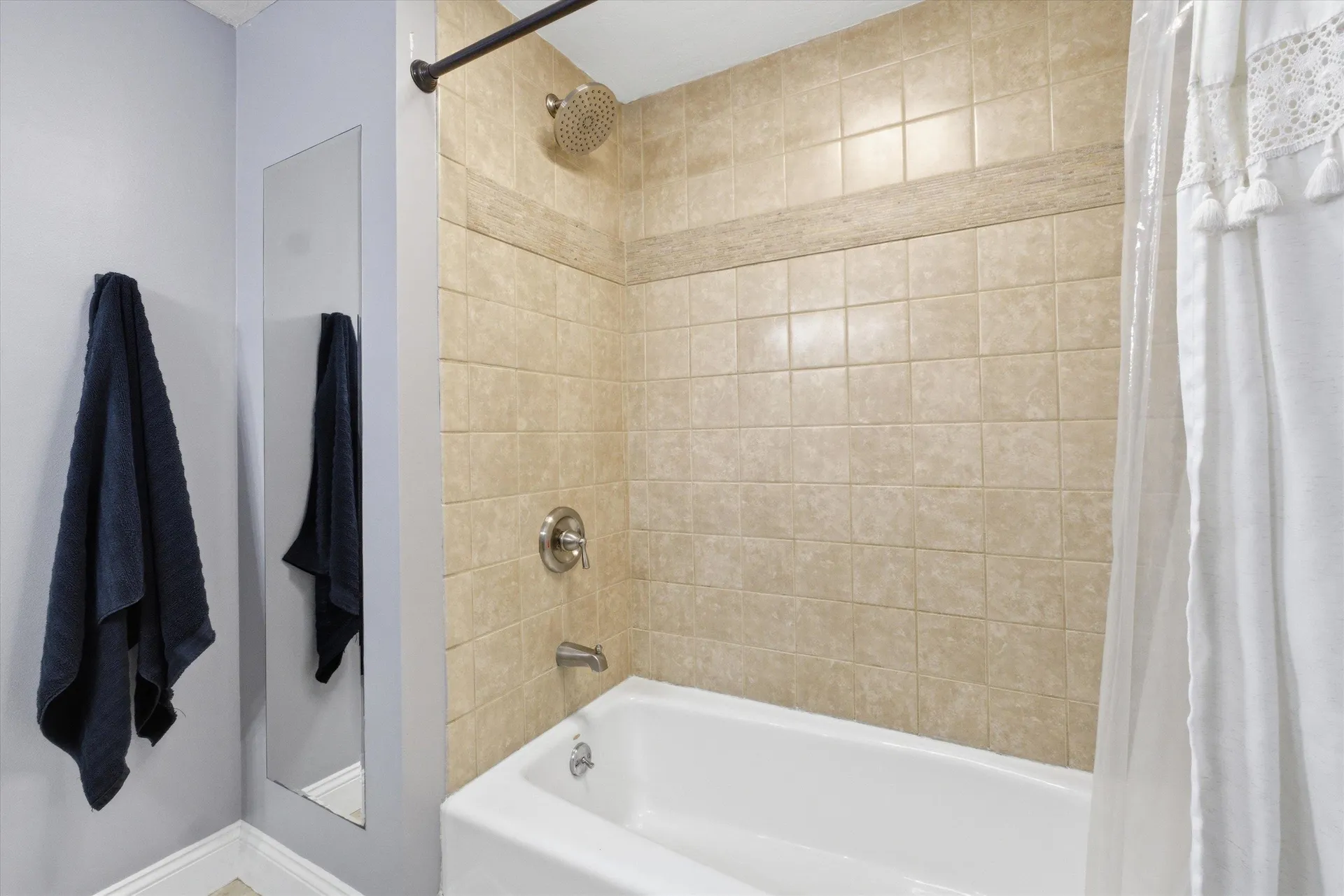 80 English Range Road Derry NH 03038