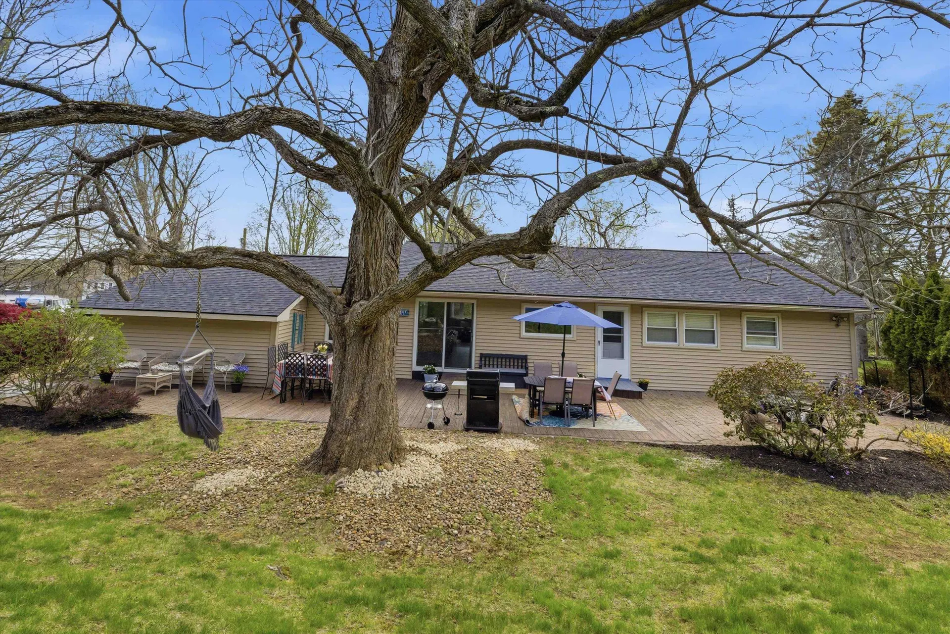 80 English Range Road Derry NH 03038