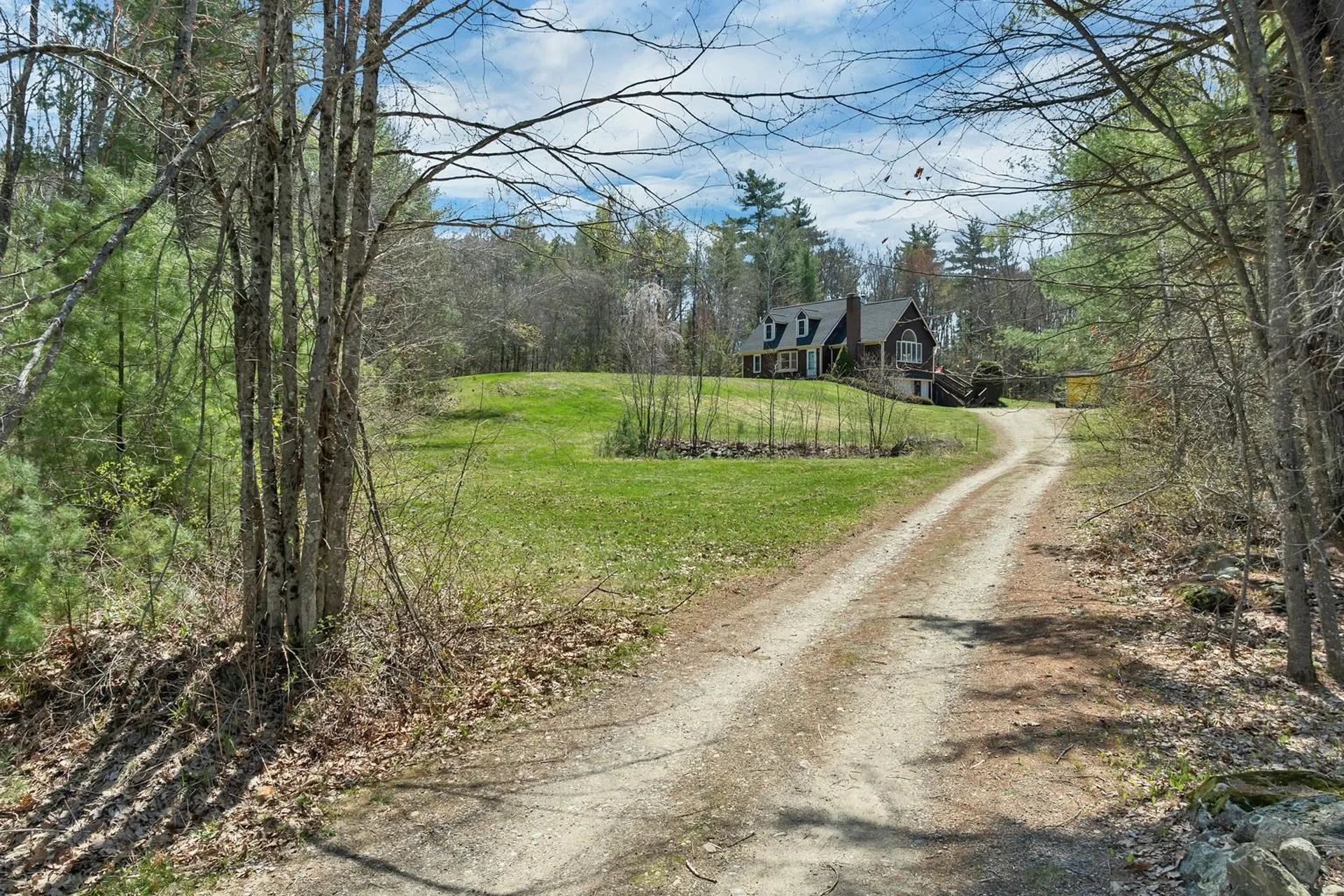 165 Old Bay Road New Durham NH 03855