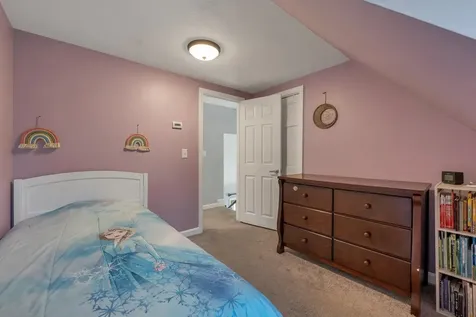 165 Old Bay Road New Durham NH 03855