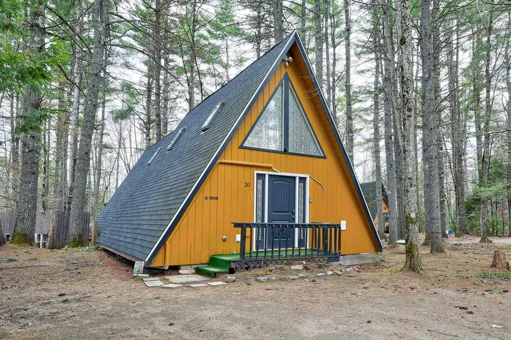 20 Lake Pines Circle Conway NH 03818
