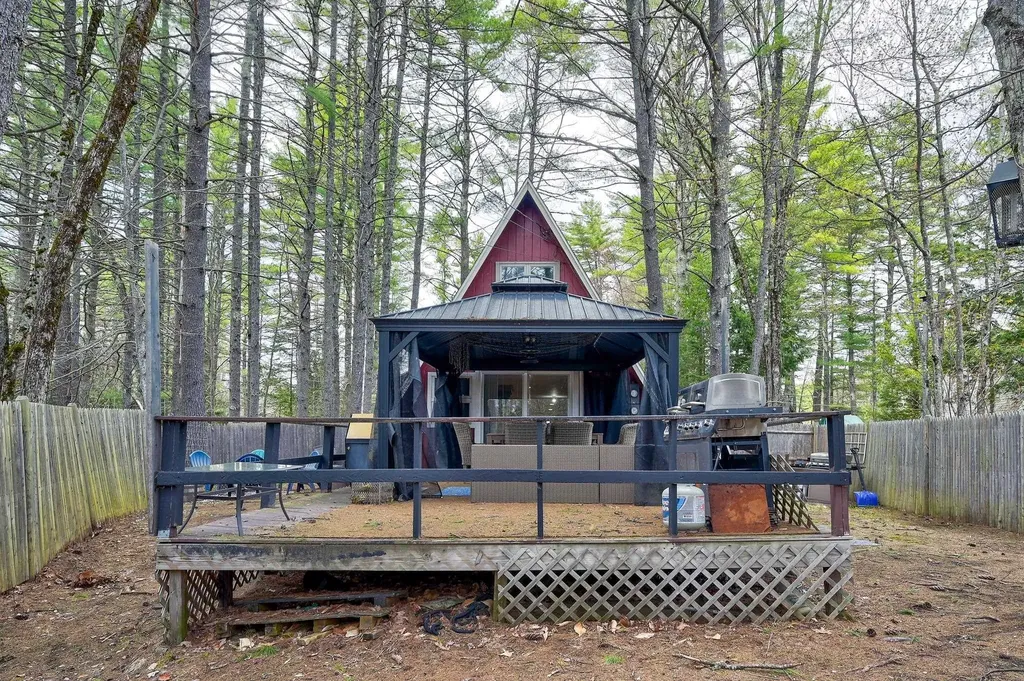 20 Lake Pines Circle Conway NH 03818