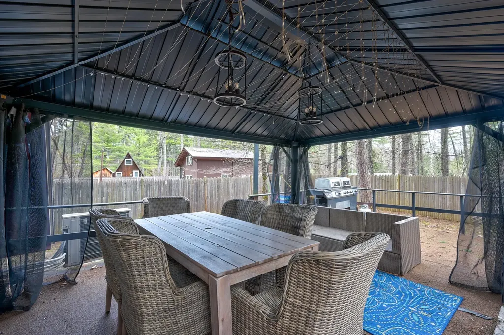 20 Lake Pines Circle Conway NH 03818