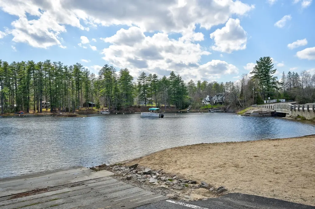 20 Lake Pines Circle Conway NH 03818
