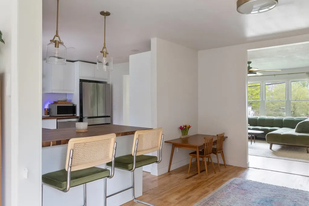 2537 Malletts Bay Avenue Colchester VT 05446