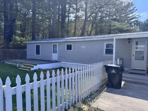 43 Mobile Drive Hudson NH 03051