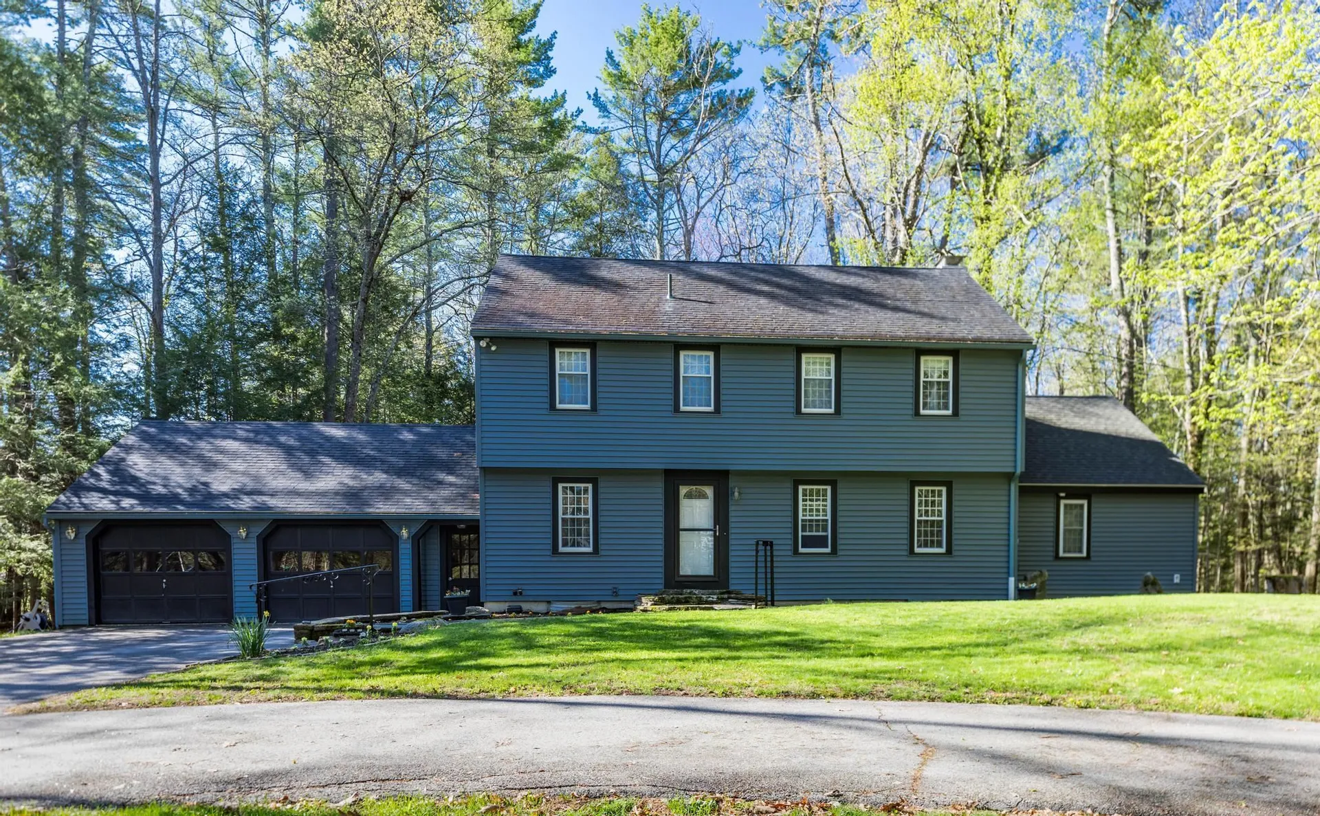 4 Moharinet Way Durham NH 03824