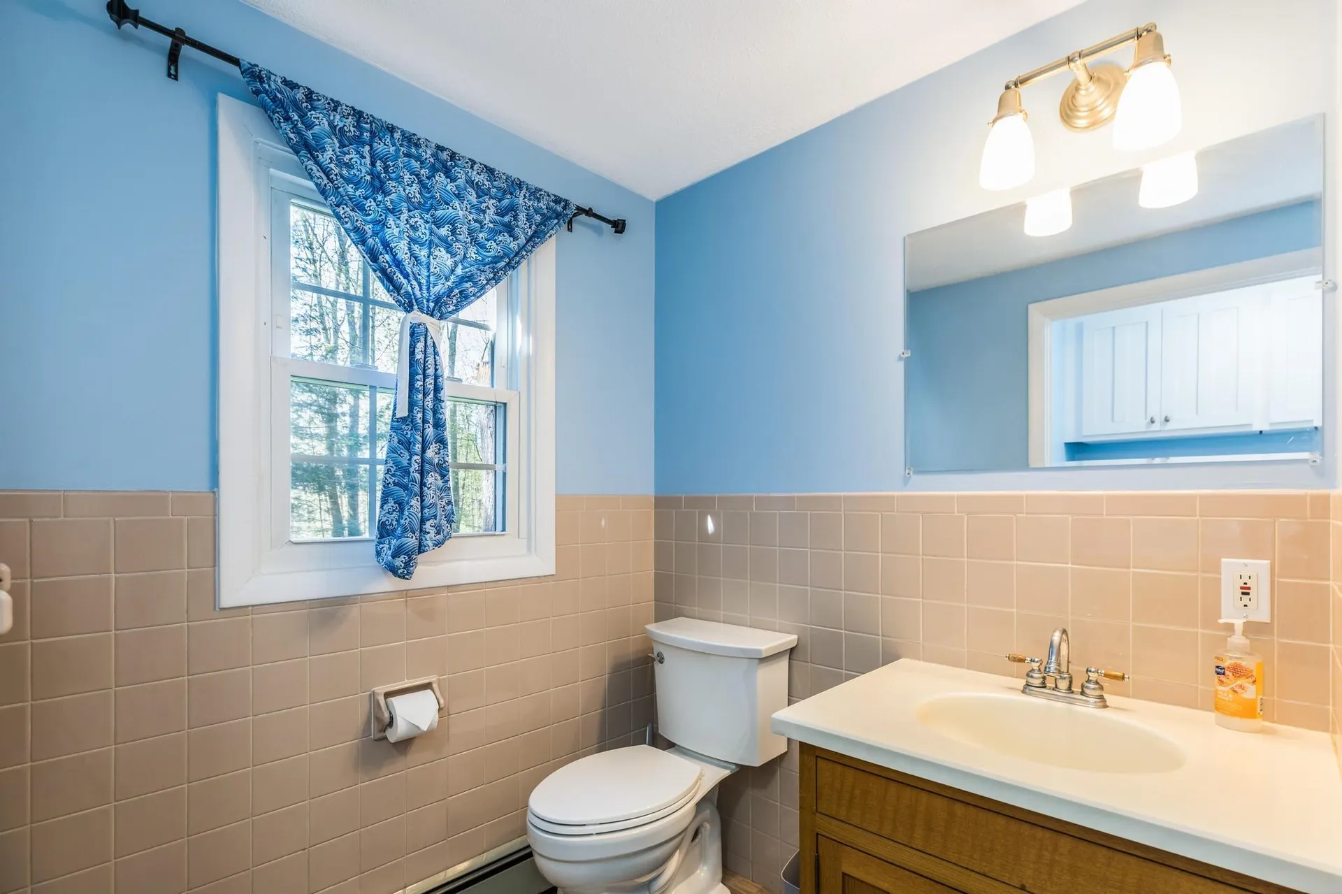 4 Moharinet Way Durham NH 03824