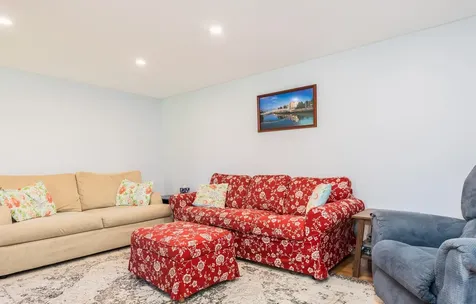 4 Moharinet Way Durham NH 03824