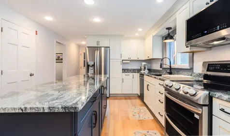 4 Moharinet Way Durham NH 03824
