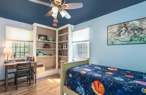 4 Moharinet Way Durham NH 03824