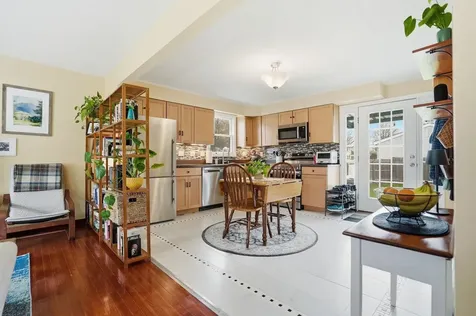 286 James Avenue Burlington VT 05408