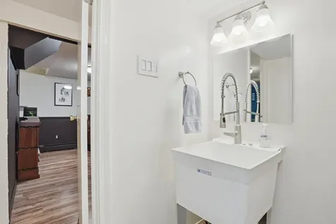 286 James Avenue Burlington VT 05408