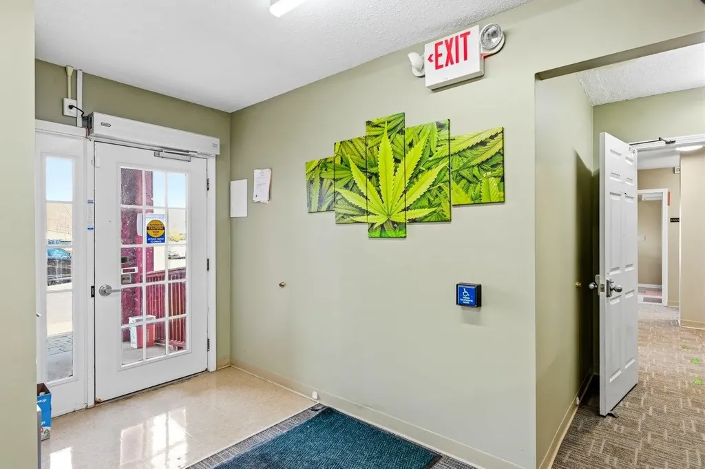 19 Levesque Drive Eliot ME 03903