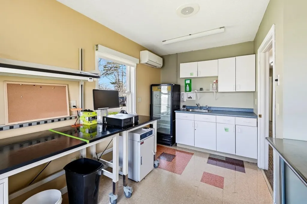 19 Levesque Drive Eliot ME 03903