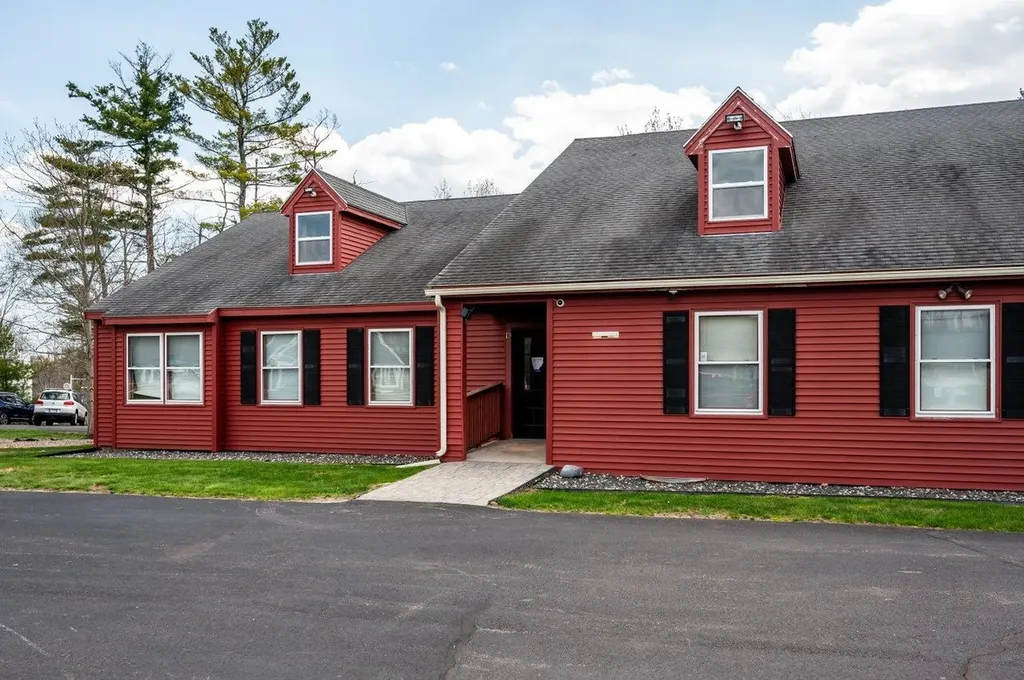 19 Levesque Drive Eliot ME 03903