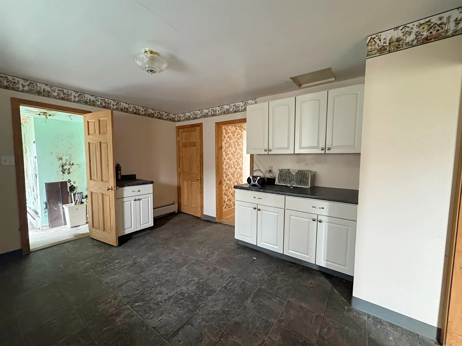 24 Beauregard Street Claremont NH 03743