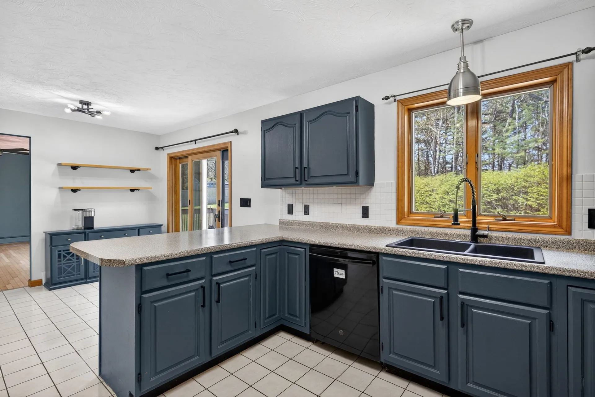 21 Emerald Drive Laconia NH 03246