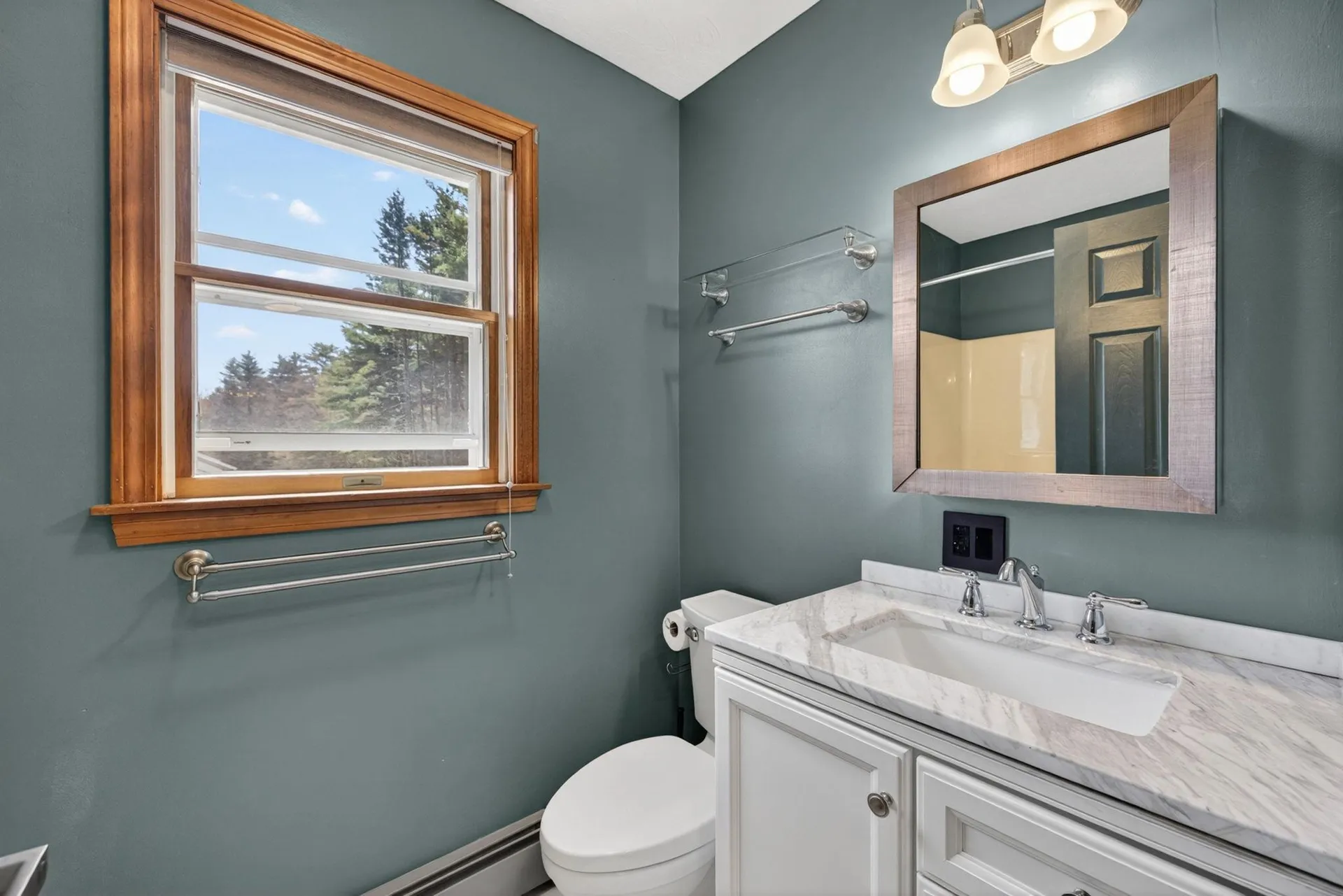 21 Emerald Drive Laconia NH 03246