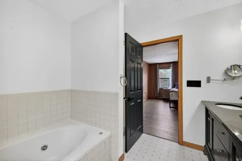 21 Emerald Drive Laconia NH 03246