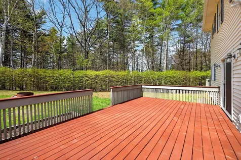 21 Emerald Drive Laconia NH 03246