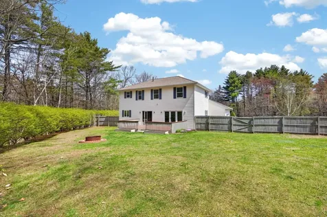 21 Emerald Drive Laconia NH 03246