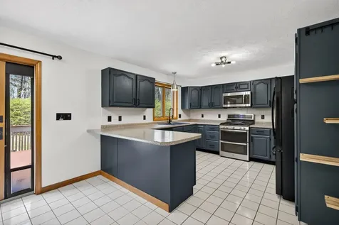 21 Emerald Drive Laconia NH 03246