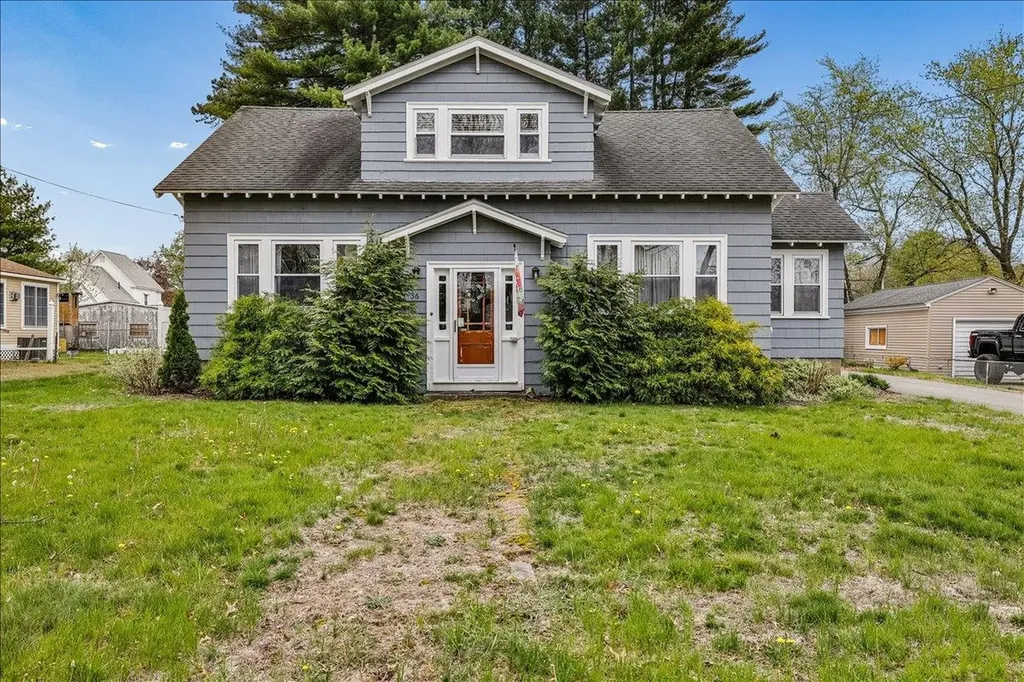 36 Lamprey Street Manchester NH 03102