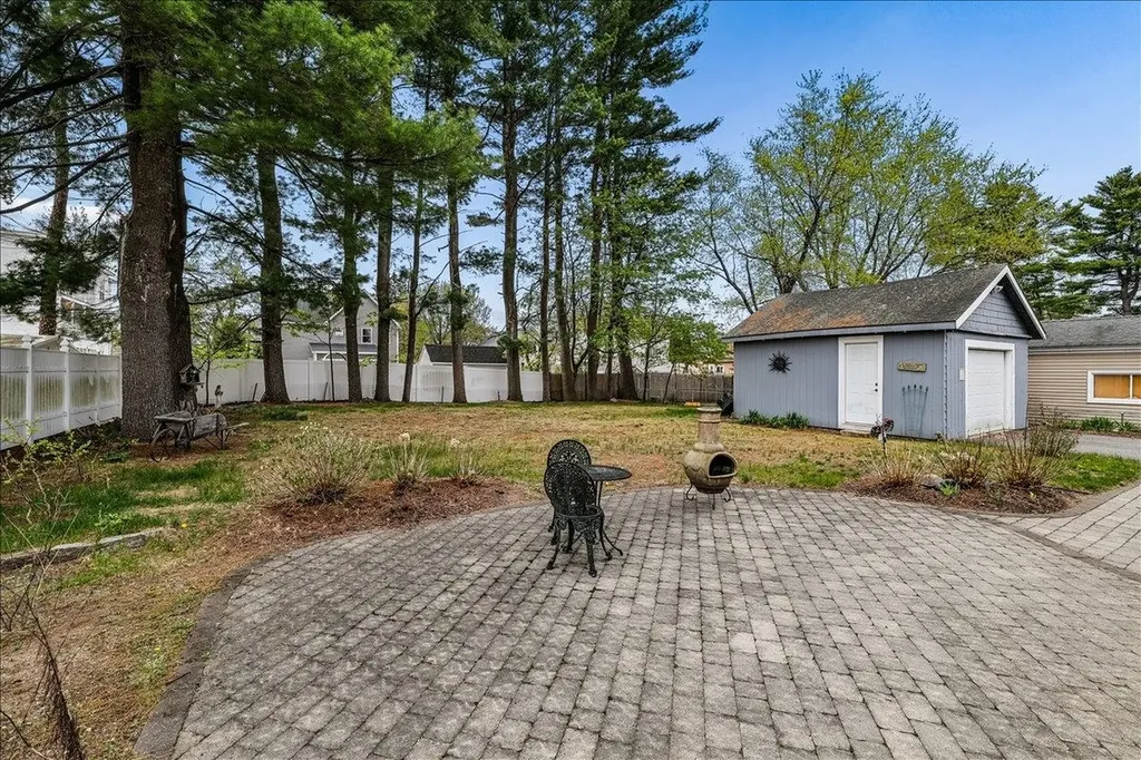36 Lamprey Street Manchester NH 03102