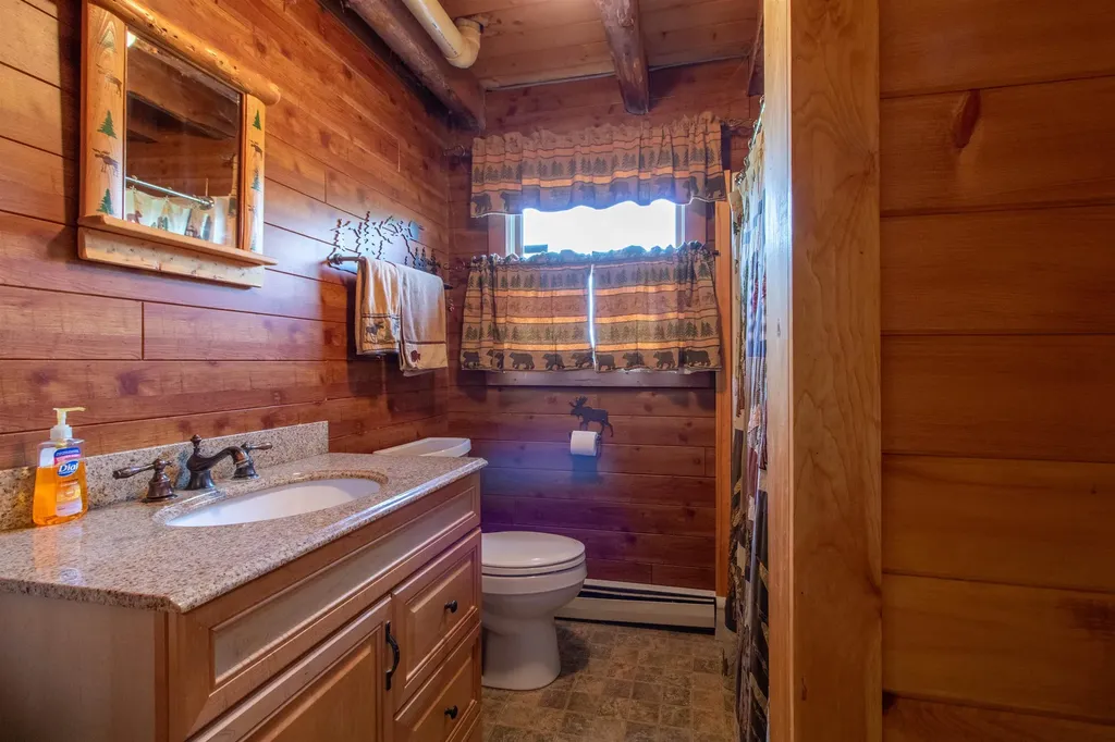 1435 Dexter Mountain Road Glover VT 05846