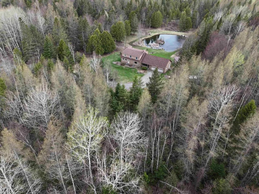 1435 Dexter Mountain Road Glover VT 05846