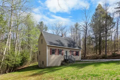 51 Guys Lane Weare NH 03281