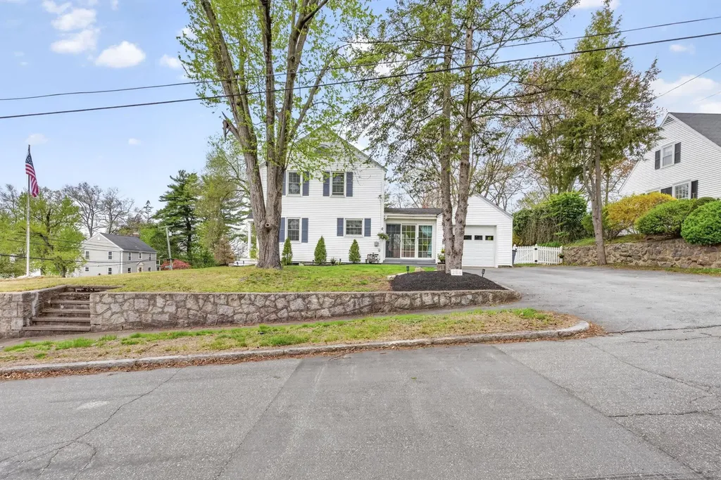 284 Webster Street Manchester NH 03104