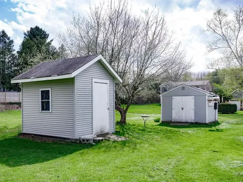 782 Falls Road Shelburne VT 05482