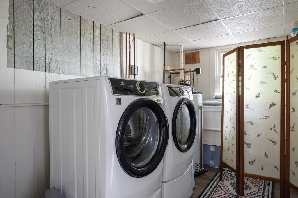 2537 Malletts Bay Avenue Colchester VT 05446