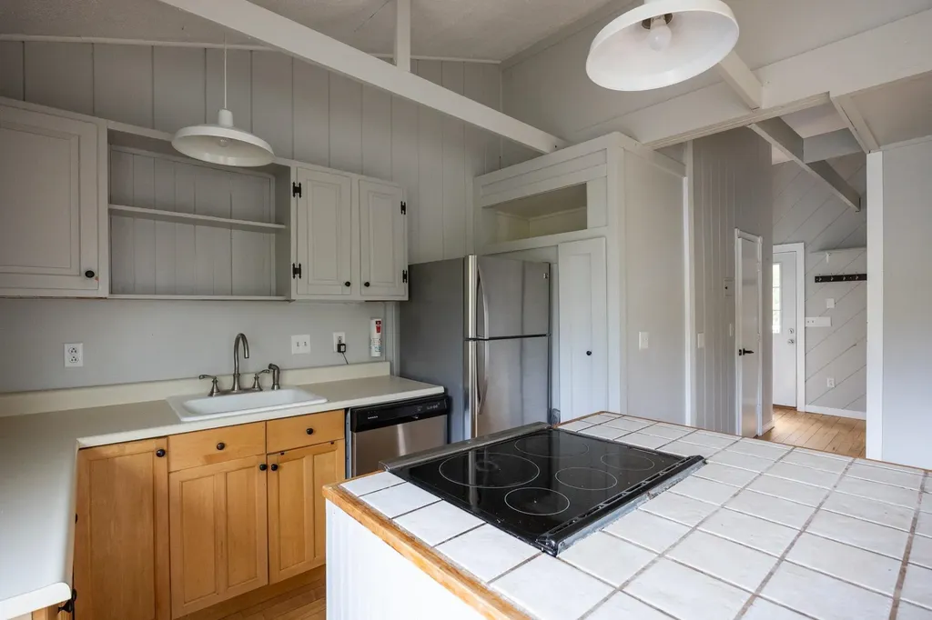 2537 Malletts Bay Avenue Colchester VT 05446